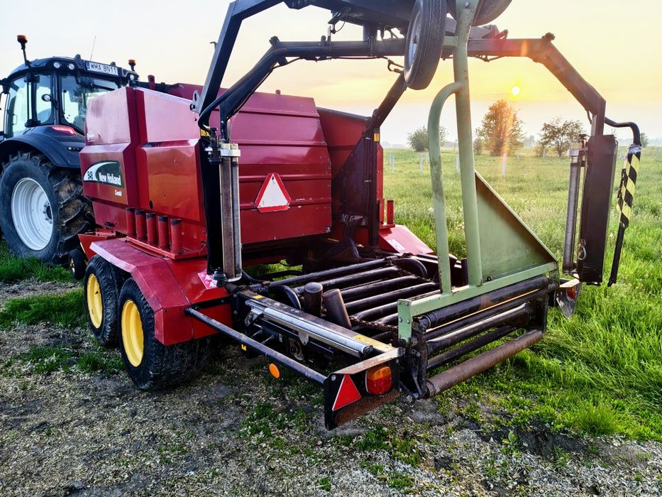SPRZEDAM prasoowijarkę NEW HOLLAND 548 combi