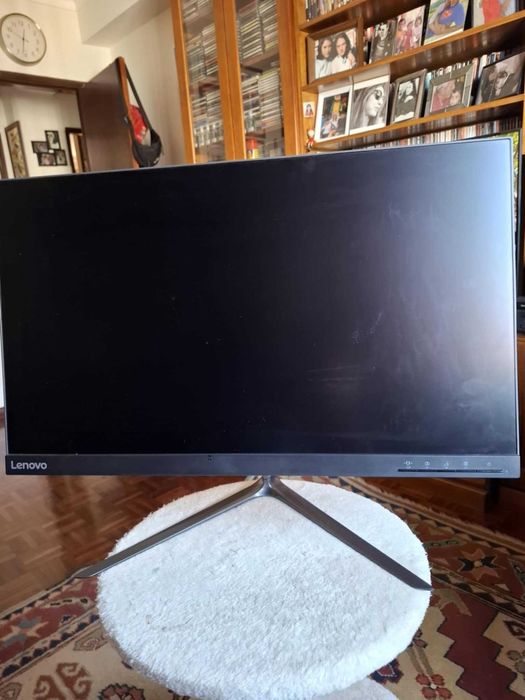 Monitor Lenovo 24"(polegadas)