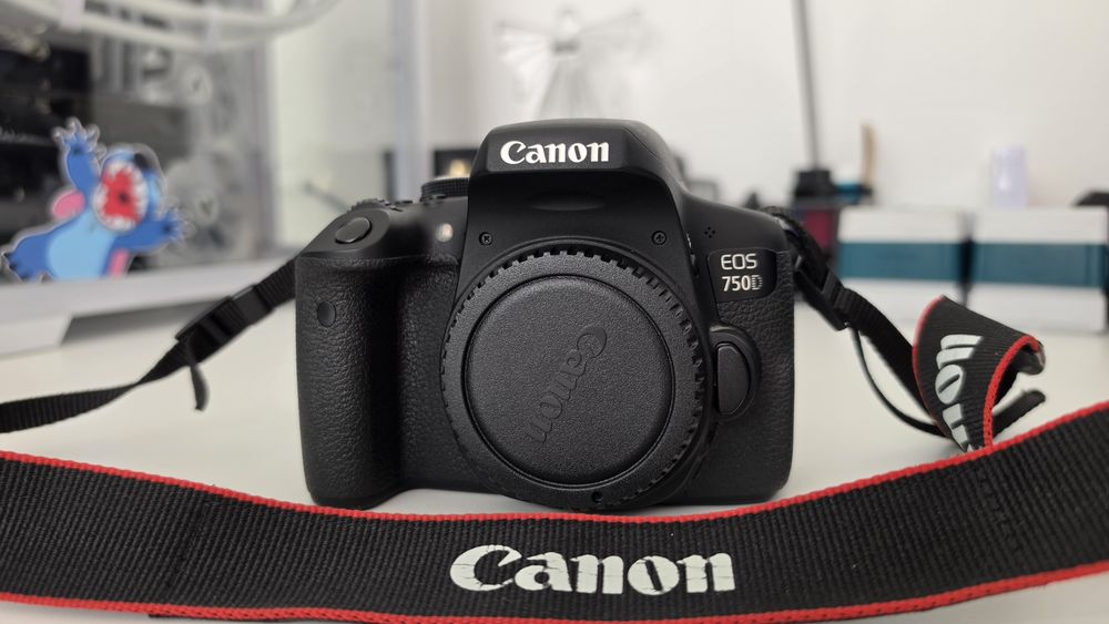 Canon EOS 750D – Excelente Estado