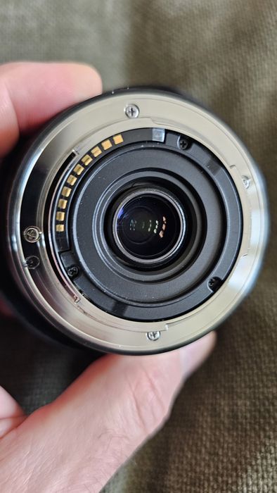 SONY E 10-18мм f4 OSS SEL1018 - ультраширокий зум-об'єктив