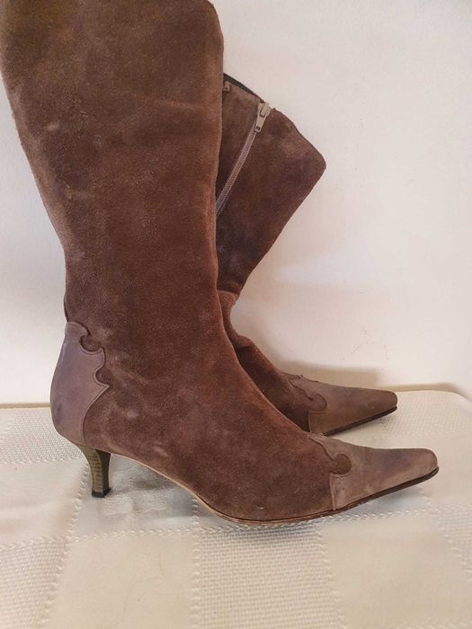 Botas N.39, Salto pequeno, Castanho, Camurça