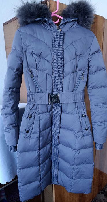 Жіноча зимова куртка