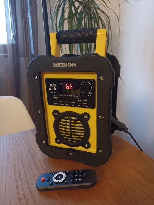 Магнітофон MEDION. Bluetooth,AUX,USB колонка
