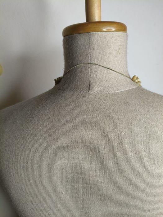 Stary naszyjnik z miniaturowych muszelek PRL 184