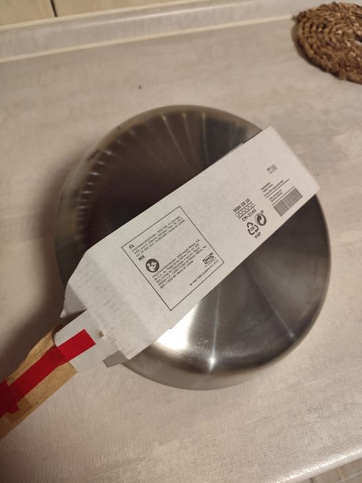 Сковорода з нержавіючої сталі