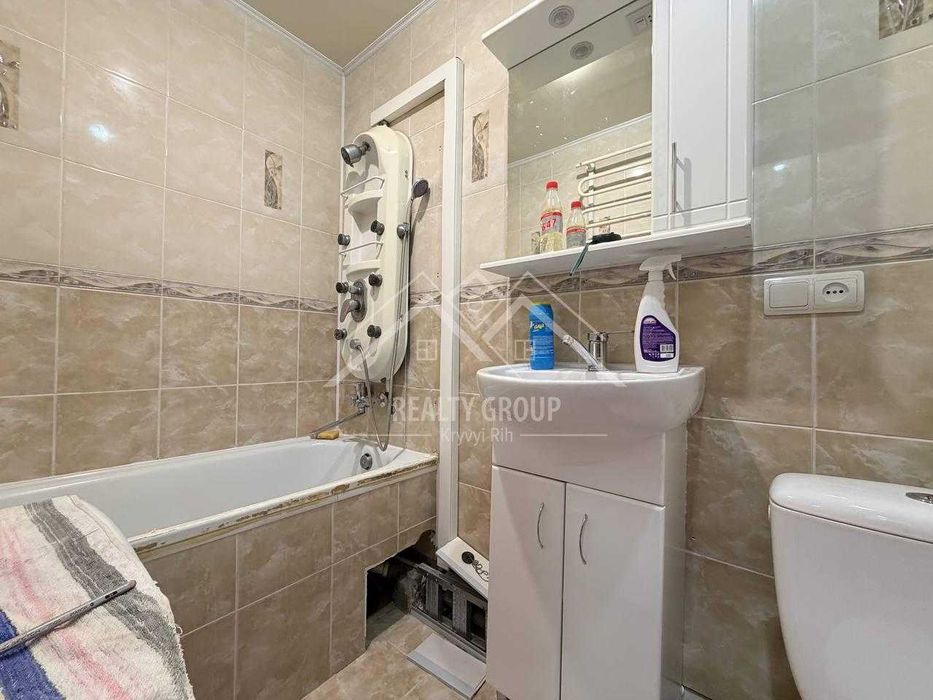 Оренда 2к квартири по вул. Володимира Великого 40