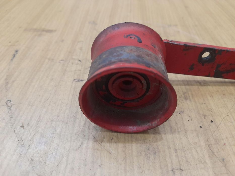 Bouyer 111 Briggs 5Hp Rolka Napinacz Mocowanie