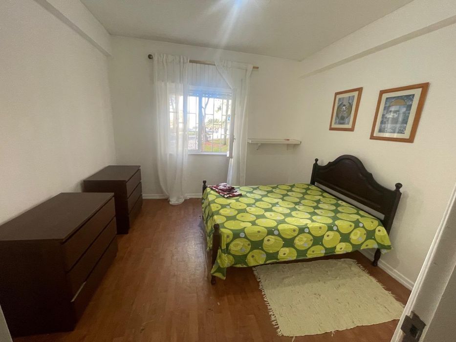 Arrenda-se quarto, Oeiras