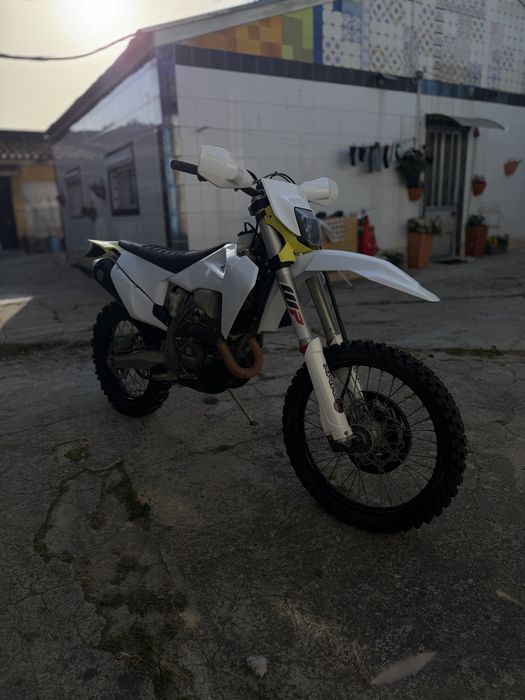 Husqvarna FE 250 2022