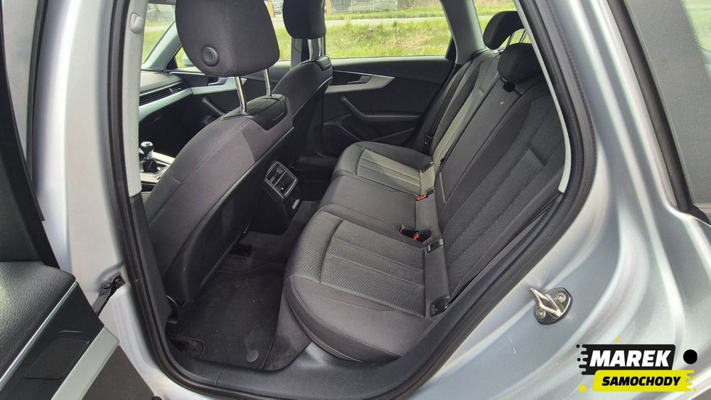 Audi A4 Avant Audi A4 2.0 Tdi,Pierwszy właściciel,Czujniki cofania,Navi..