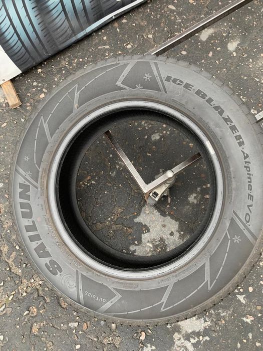 Шини 235/65 R17 пара Sailun , зима 6,5мм