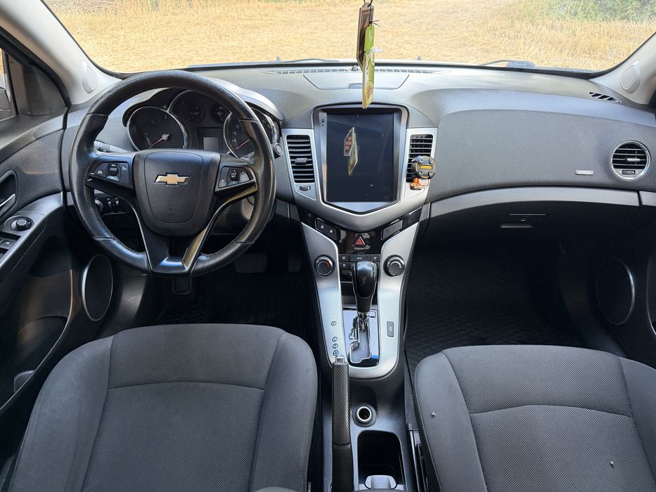 Chevrolet Cruze 2012 2.0 дизель автомат