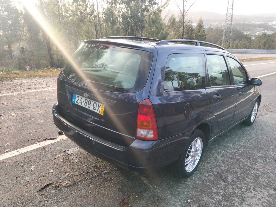 Ford focus 1400 gasolina