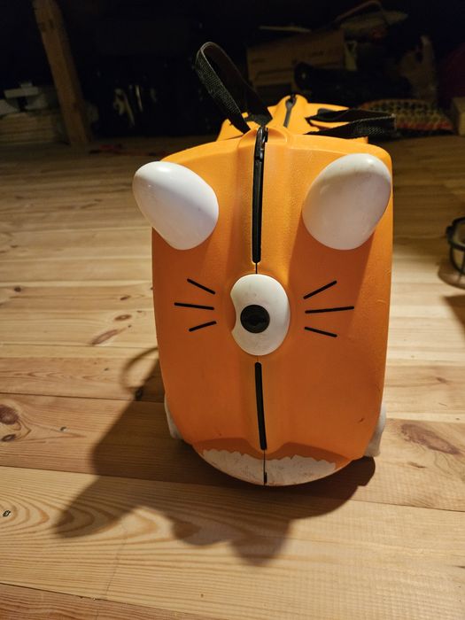 Walizka trunki tygrys