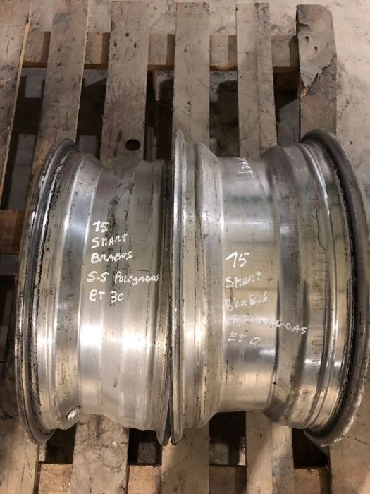 4 - Jantes 15 Smart Brabus