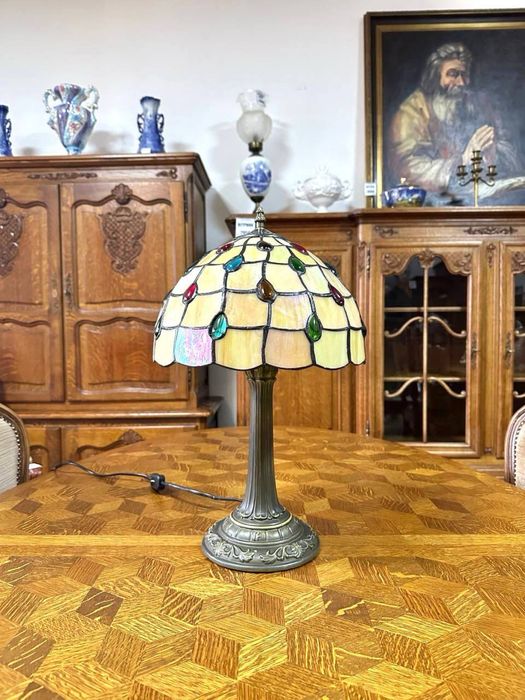 Настільна лампа в стилі Тіффані 6973