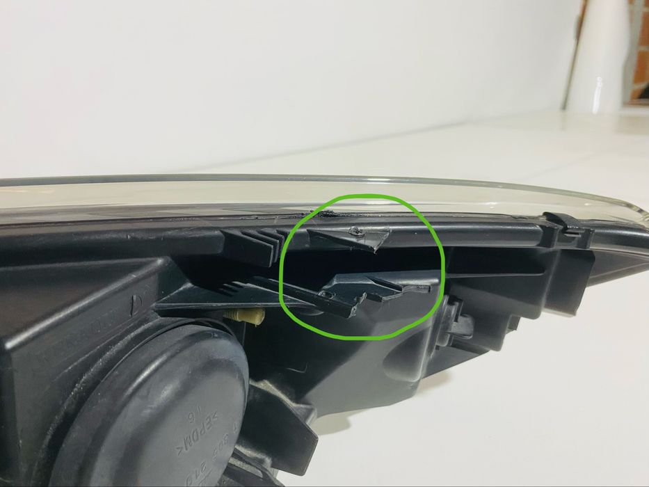 Ótica Direita Renault Mégane III Original