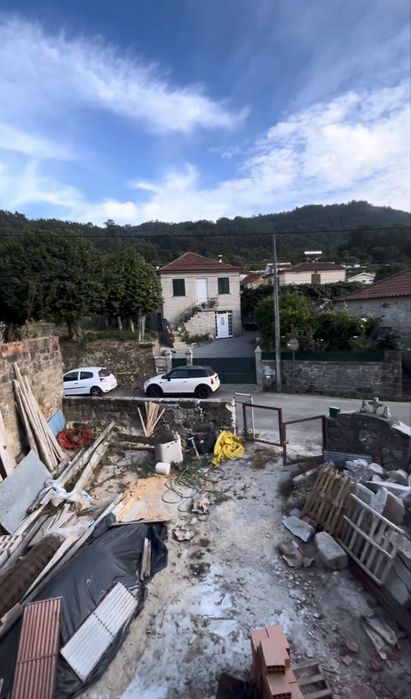 Moradia T2 em Reabilitação