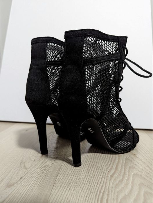 Туфлі для танців, підбори high heels хілси