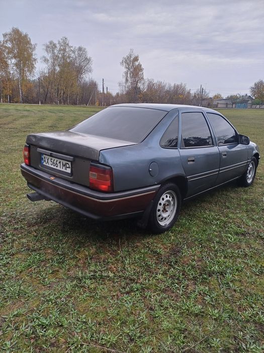 Opel Vectra A. 1.6 Газ/Бензин