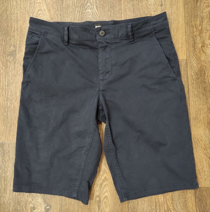 W32 Hugo Boss оригінальні чоловічі шорти