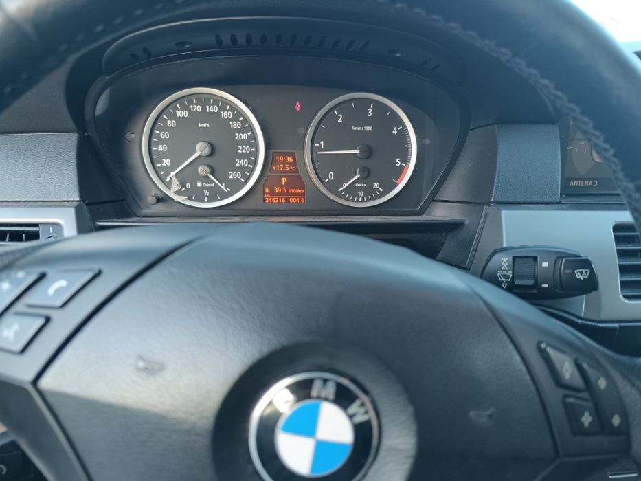 BMW 520 — fotografia 7