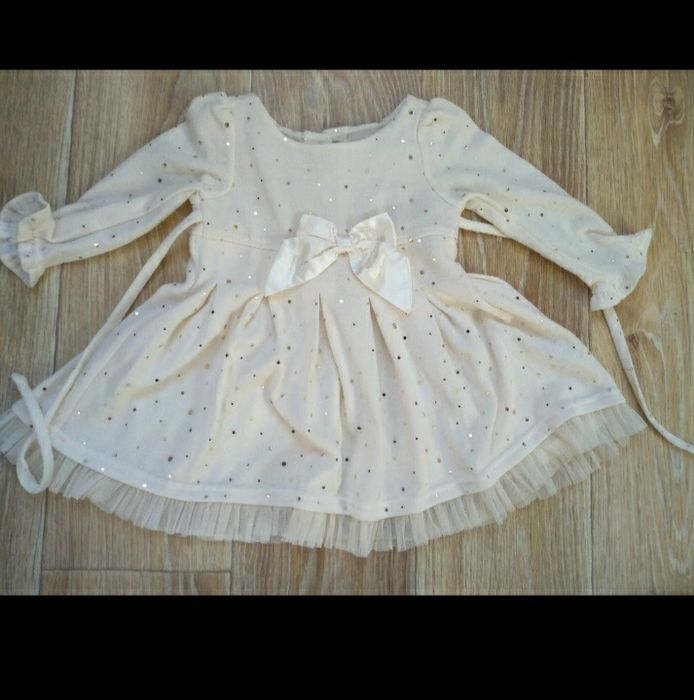 Нарядна дитяча сукня