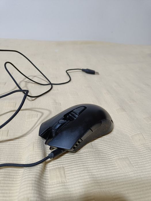 Teclado, rato e tapete gaming