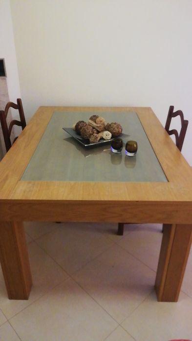 Vendo mesa e mesa de centro