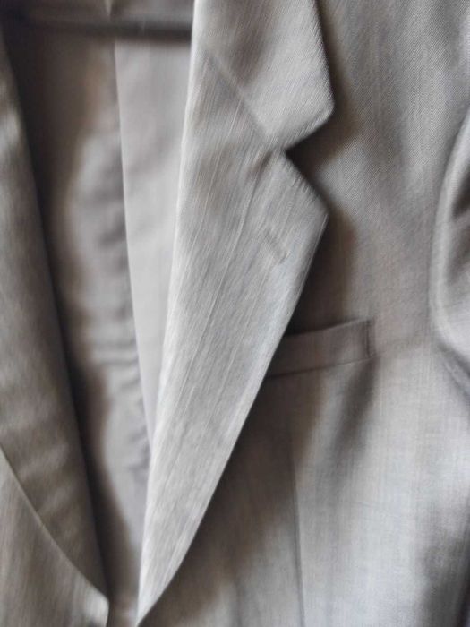 Классический серый костюм на парня. Размер 92С