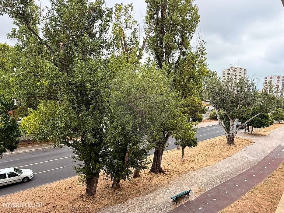 Apartamento T1 para arrendamento