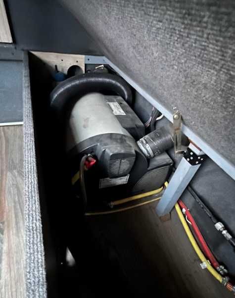 Автодом Mercedes Sprinter 3л автомат