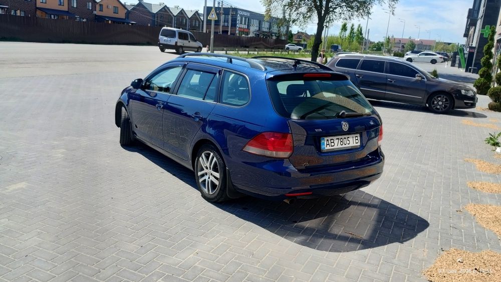 Volkswagen Golf VI
