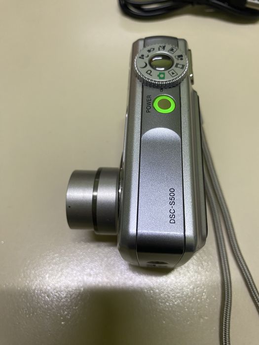 Фотоаппарат Sony DSC-S500