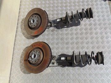 Балка 5Q0199315Q Цапфа  skoda octavia A7 VW golf 7 5q0501115