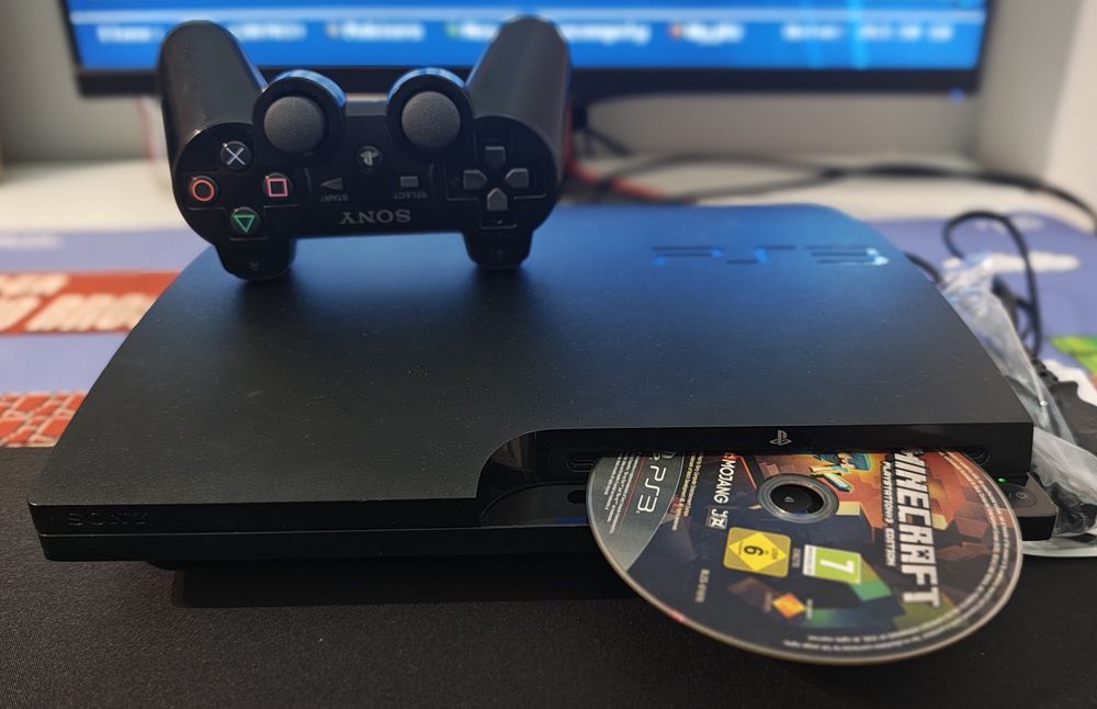 Kompletny zestaw PS3 PlayStation 3 Slim 320GB CECH-3003B HEN, sprawna, super stan, akcesoria