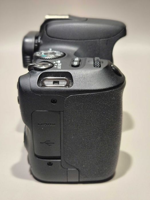 CANON DSLR 200D [Corpo] simples e versátil !