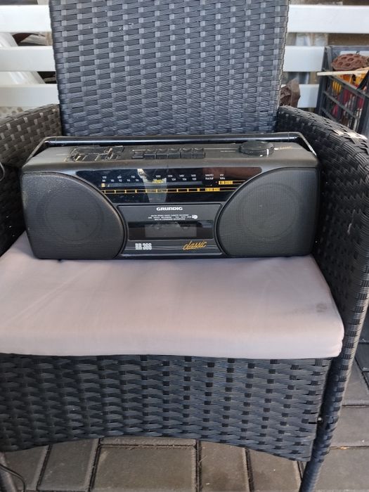 Radiomagnetofon Grundig RR366