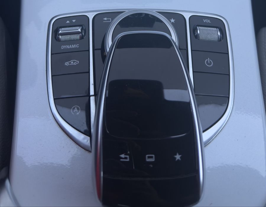 Mercedes C 250 AMG 204 CV Ano 2015 Automatico ( Nacional )