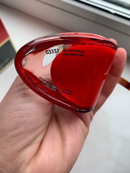 Парфумированная вода Carolina Herrera Very good girl Elixir