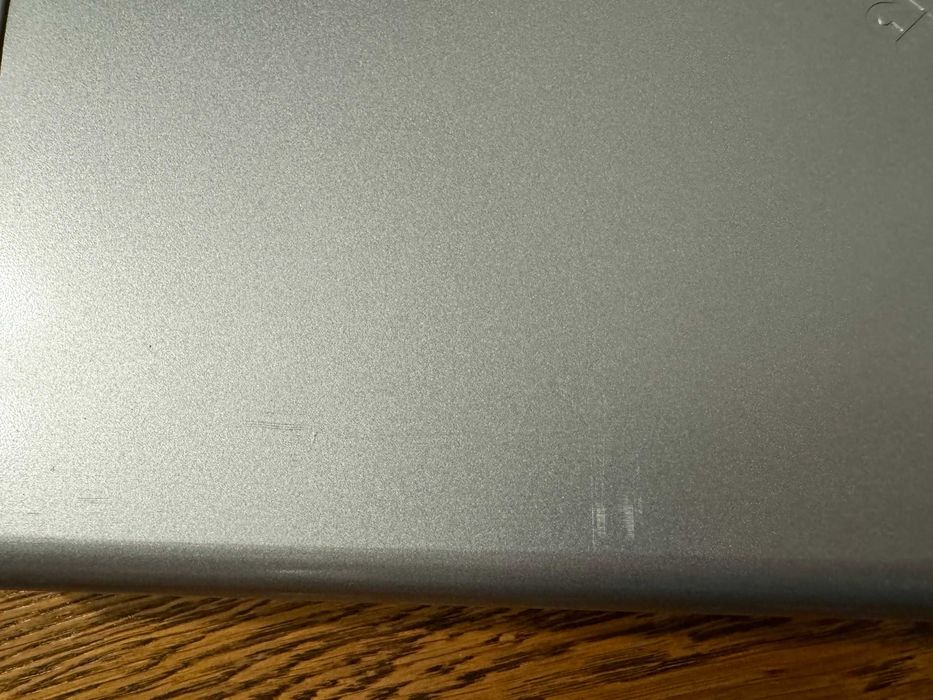 Twelve South HiRise for iMac srebrny z półeczką