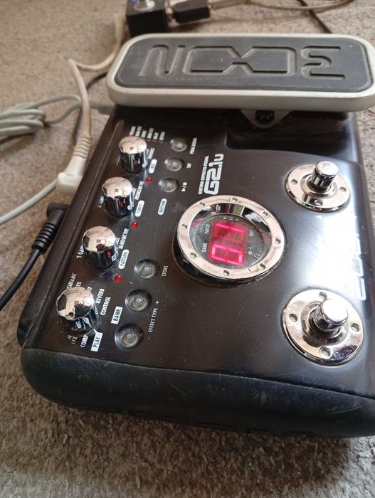 Multiefekt zoom g21u gitara elektryczna