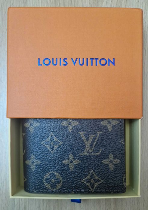 Carteira Louis Vuitton Castanha – Nova, com Logotipos
