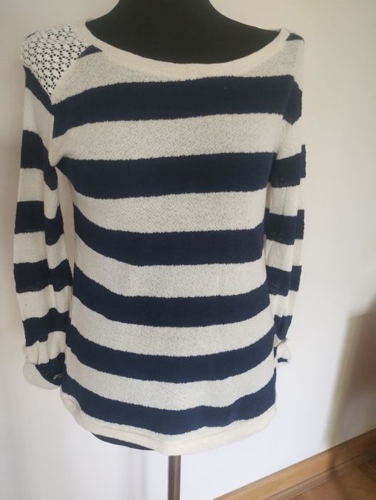 Bluzka Bershka rozm.M jak nowy