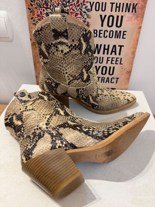 Bota texana em pele Ruga