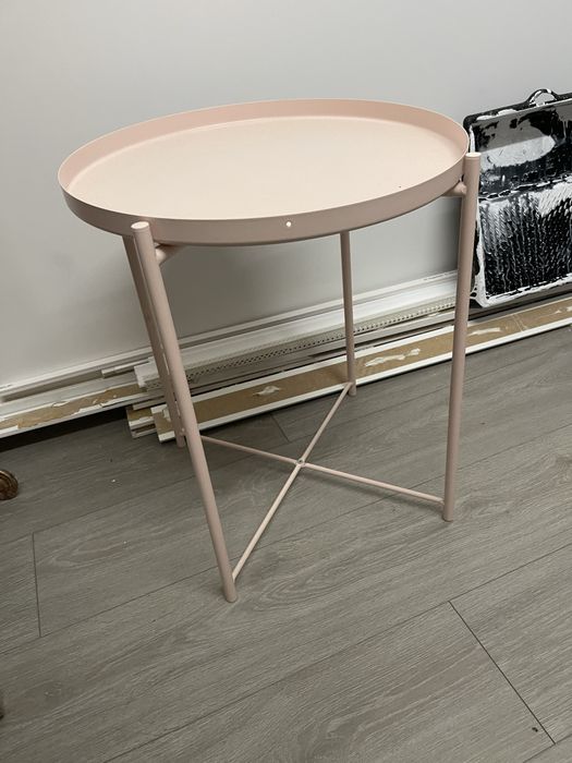 Mesa de centro rosa