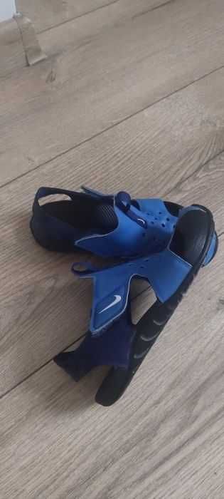 Sandały  nike