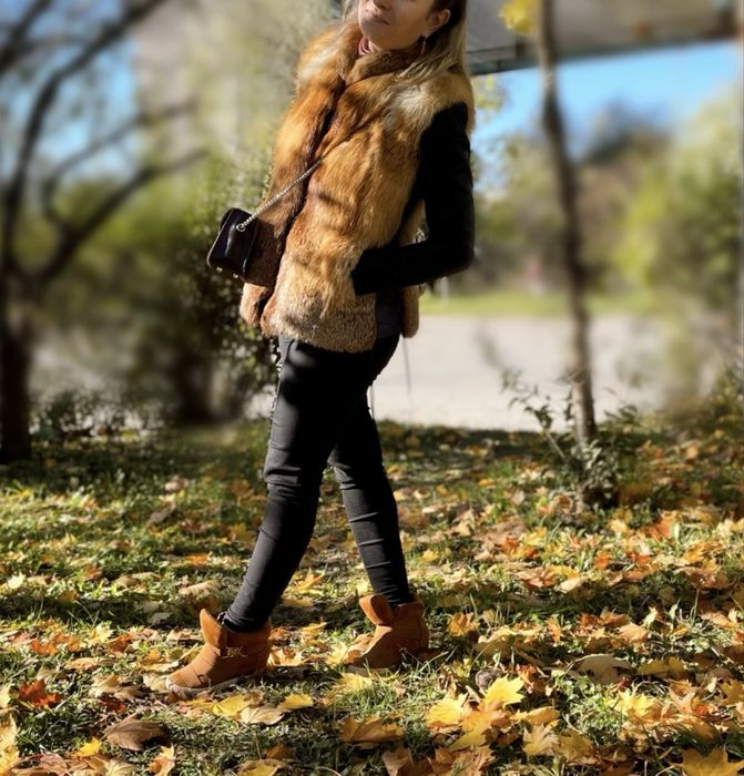 Жіноча жилетка з натурального хутра лисиці, розмір 44