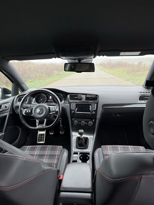 Volkswagen golf 7gti