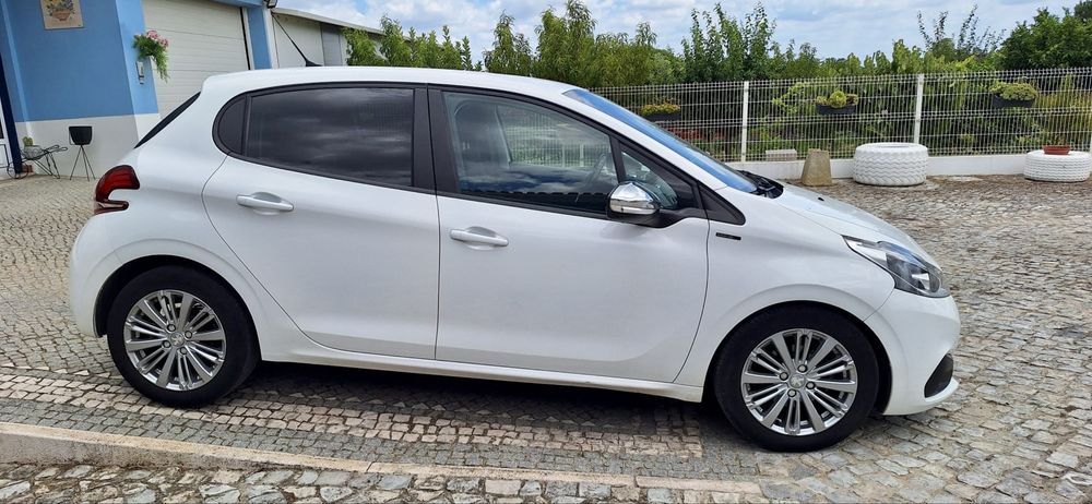 Peugeot 208 1.5 Diesel